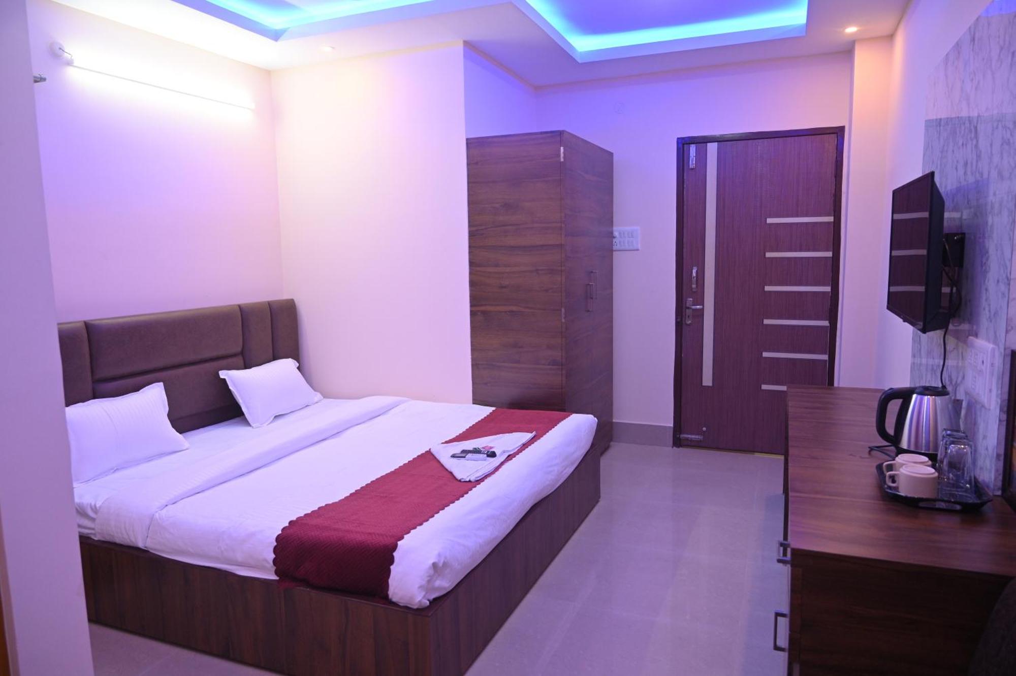 גווהטי Sunflower Guest House מראה חיצוני תמונה