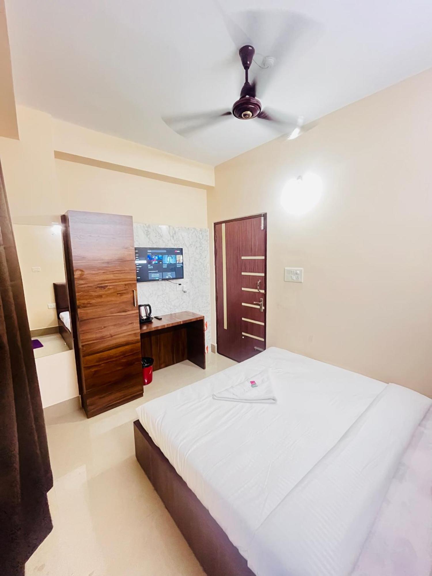 גווהטי Sunflower Guest House מראה חיצוני תמונה